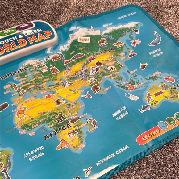 Interactive Learning World Map - Picture 4 of 4